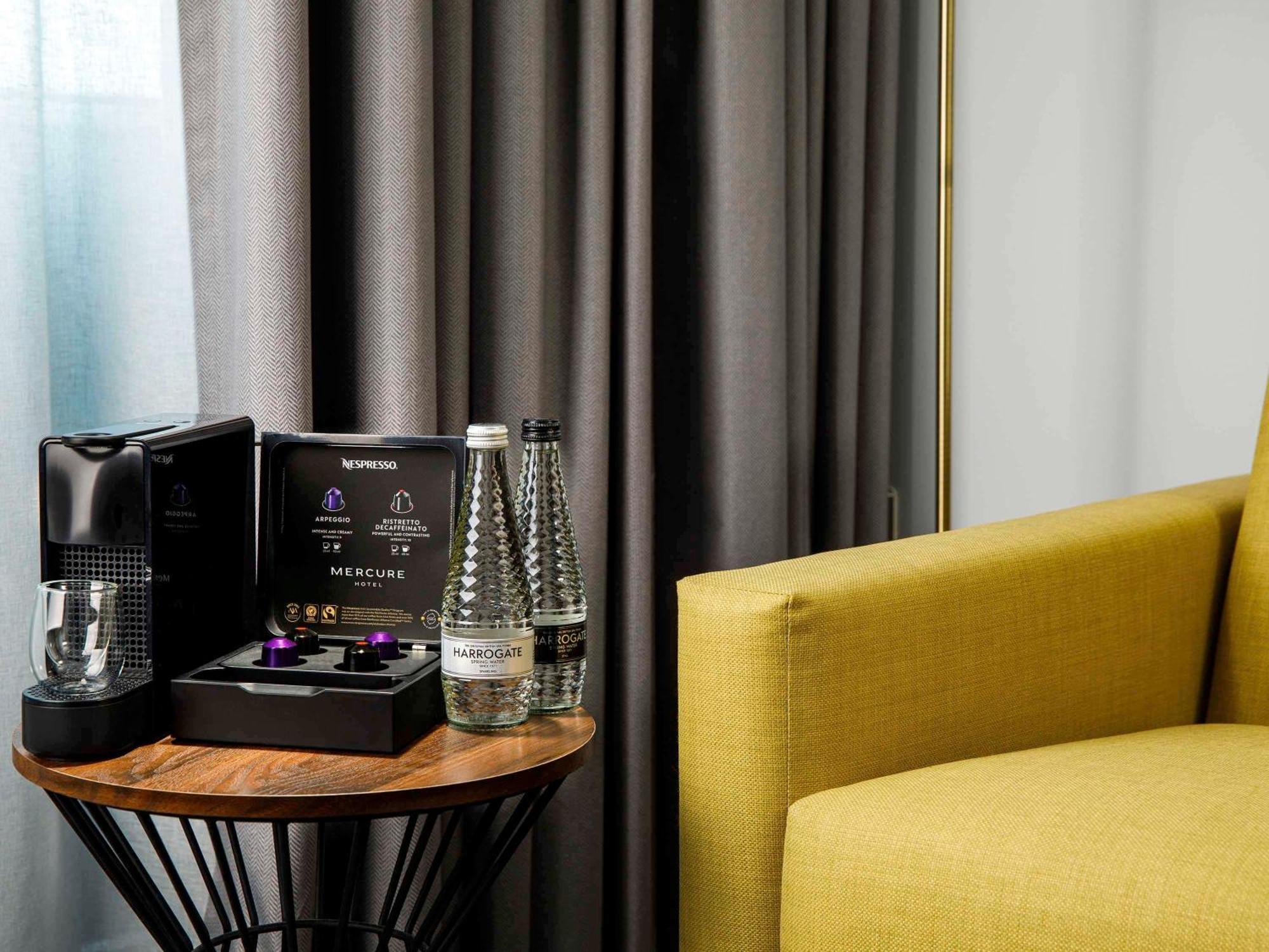 Mercure Newport Экстерьер фото